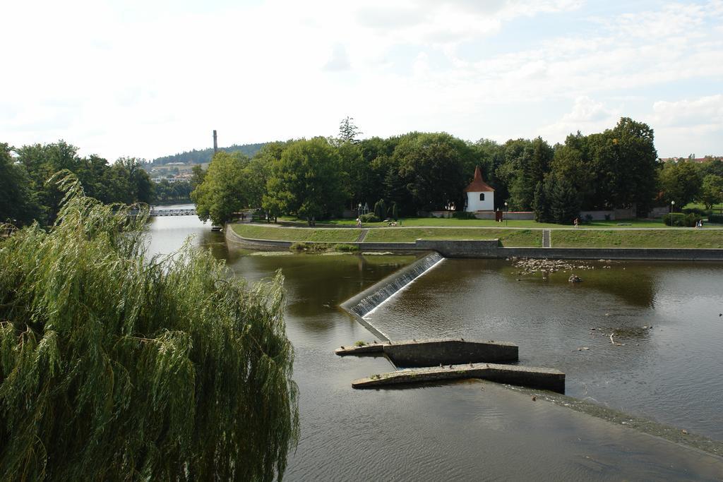 Hotel Pod Skalou Piosek Zewnętrze zdjęcie